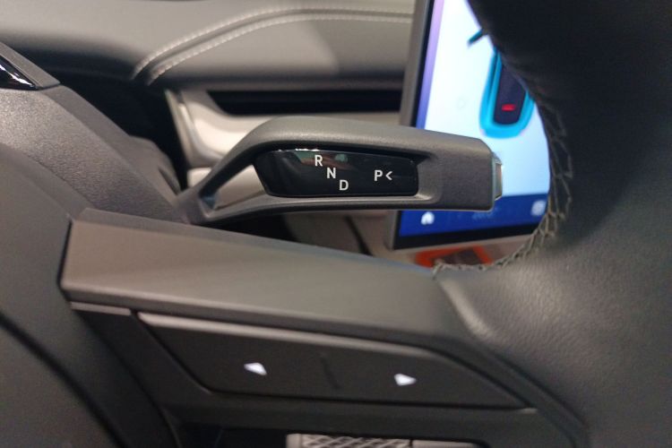 小米汽车 小米SU7 2024款 四驱超长续航高阶智驾Max版中控内饰18