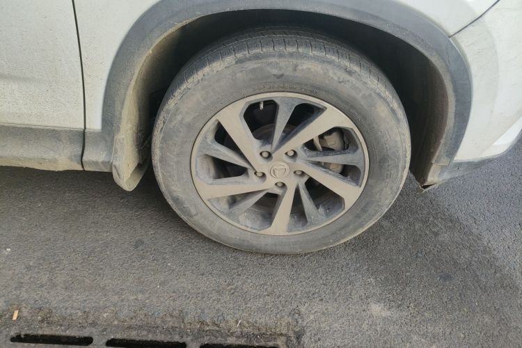 北汽幻速S7 2018款 1.5T 自动尊享型车身外观10