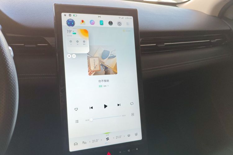 小鹏G3 2022款 G3i 460N+中控内饰16