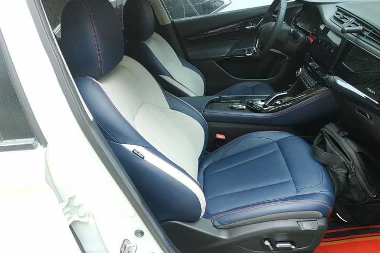 东风风神AX7 2022款 马赫版 1.5T DCT DF51局部细节41