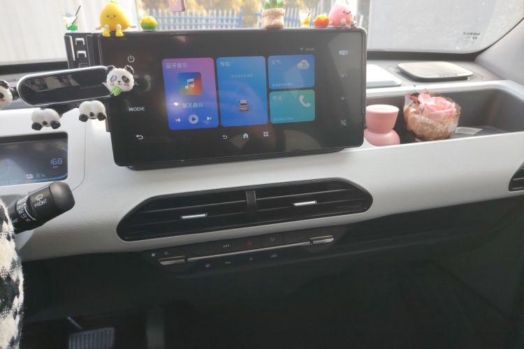 吉利银河 2024款 熊猫mini 200km 龙腾PRO版中控内饰16