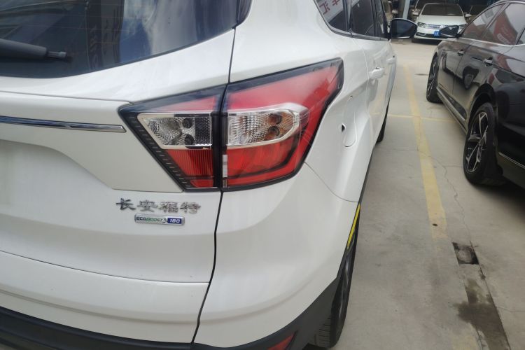 福特 翼虎 2019款 EcoBoost 180 两驱豪翼型 国VI车身外观6006