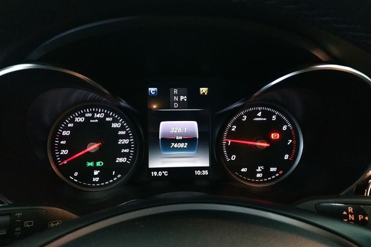 奔驰GLC 2019款 GLC 260 L 4MATIC 豪华型中控内饰14