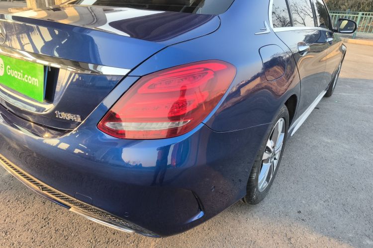 奔驰C级 2018款 C 200 L 运动版车身外观9