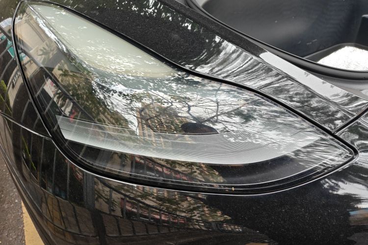 特斯拉 Model Y 2022款 长续航全轮驱动版车身外观6006