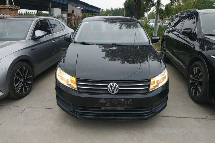 大众 桑塔纳 2019款 1.5L 自动风尚版 国VI车身外观2