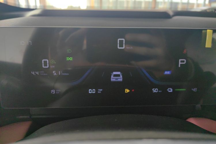 吉利银河 银河L6 2025款 EM-i 60km 探索版中控内饰14