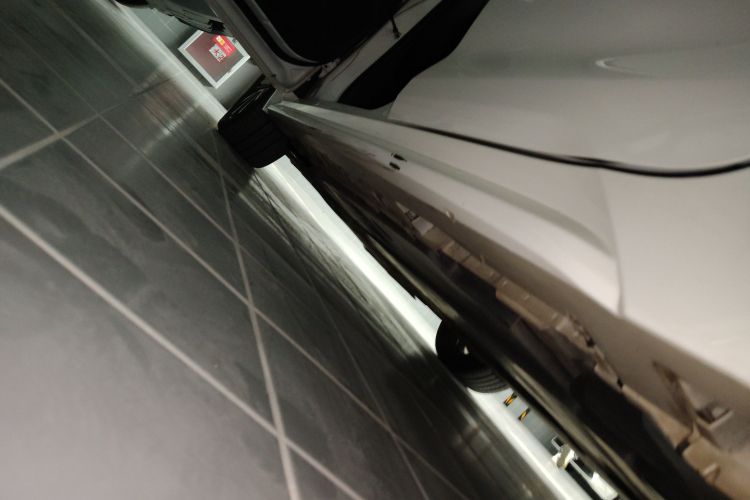 丰田 雷凌 2023款 TNGA 1.5L CVT进取版局部细节9002