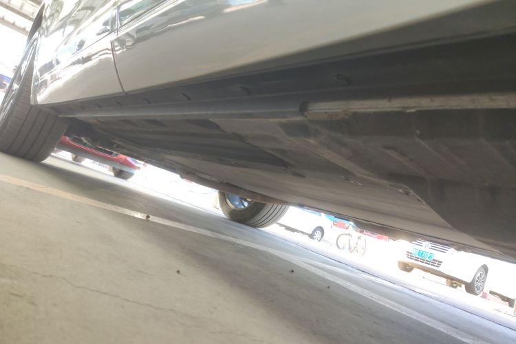 理想汽车 理想ONE 2020款 增程6座版局部细节9002