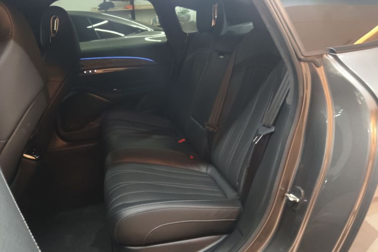 智己汽车 智己L7 2022款 Dynamic中控内饰7004