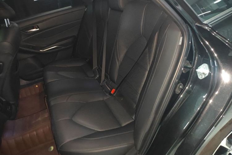 丰田 亚洲龙 2023款 2.0L 臻选版中控内饰21