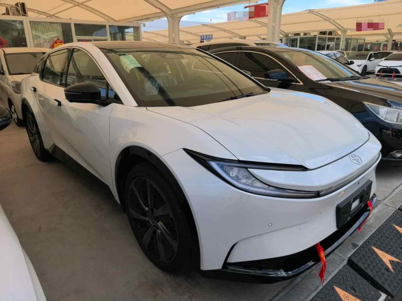 丰田bZ5 2025款 550 PRO(5)
