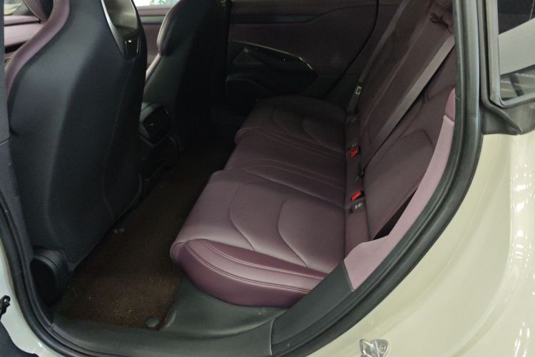 小米汽车 小米SU7 2024款 四驱超长续航高阶智驾Max版中控内饰7004