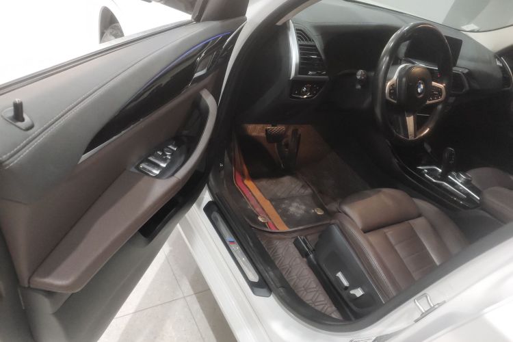 宝马X3 2021款 xDrive25i M运动套装中控内饰20