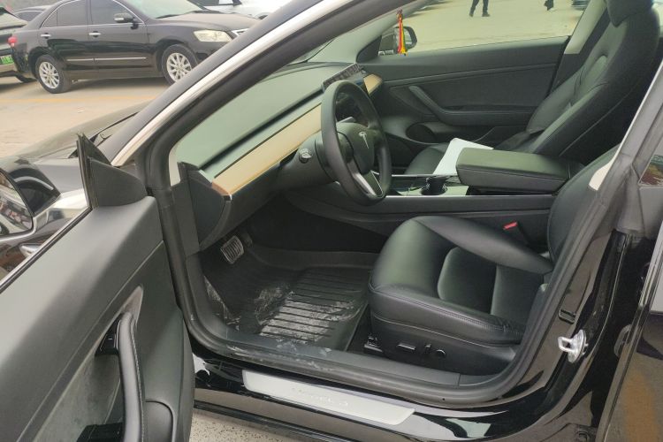 特斯拉 Model 3 2020款 改款 标准续航后驱升级版中控内饰20
