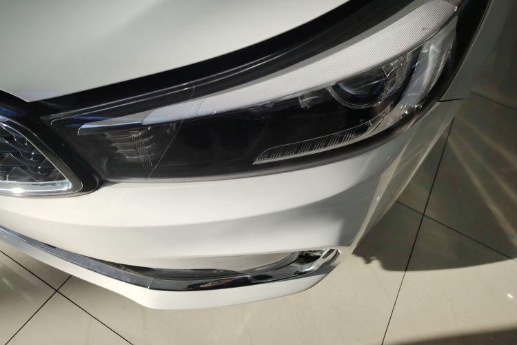 起亚K3 2016款 1.6L 自动GL局部细节36