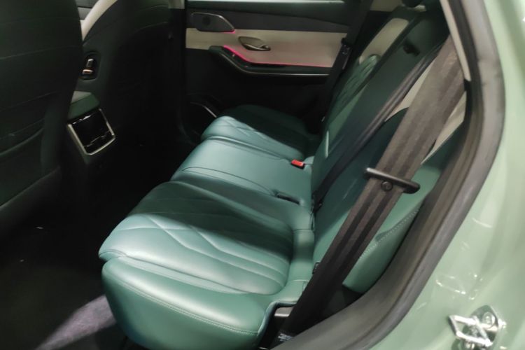 捷途山海L9 2024款 1.5TD 2DHT Max 7座中控内饰7004