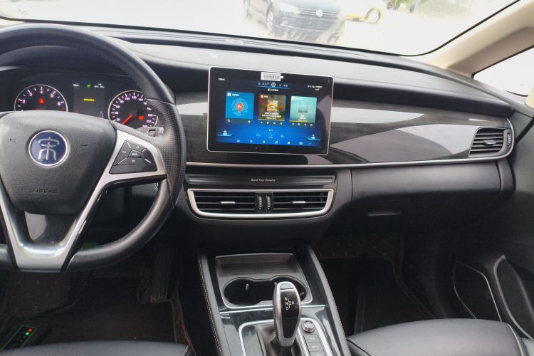 比亚迪 宋MAX 2019款 1.5T 自动智联睿逸天窗型 7座 国VI局部细节16