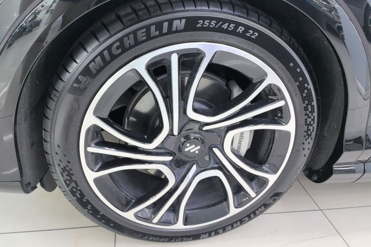 智己汽车 智己LS7 2025款 焕新版 Ultra车身外观6007