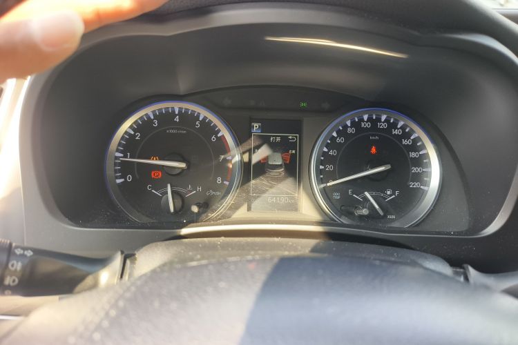 丰田 汉兰达 2018款 2.0T 四驱豪华版 7座 国VI中控内饰14