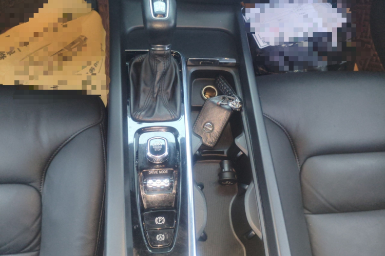 沃尔沃S60 2020款 T4 智逸豪华版中控内饰18