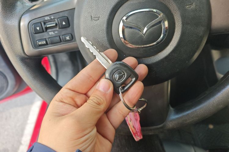 马自达2 2012款 两厢炫动 1.5L 自动超值版中控内饰7001