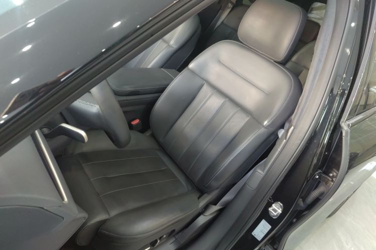 蔚来ES8 2023款 75kWh中控内饰19