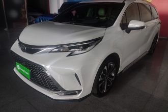 丰田 格瑞维亚 2024款 2.5L混动 尊爵ULTRA版