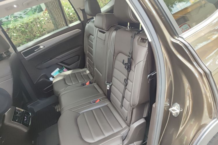 大众 途昂 2017款 530 V6 四驱豪华版中控内饰7004