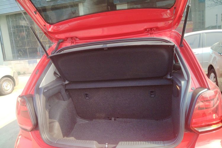 大众 Polo 2016款 1.4L 自动风尚型局部细节23