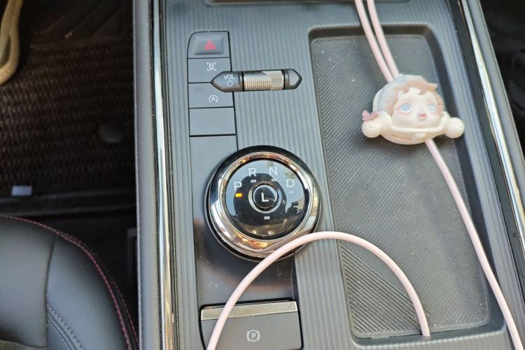 福特 蒙迪欧 2022款 改款 EcoBoost 245 豪华型局部细节18