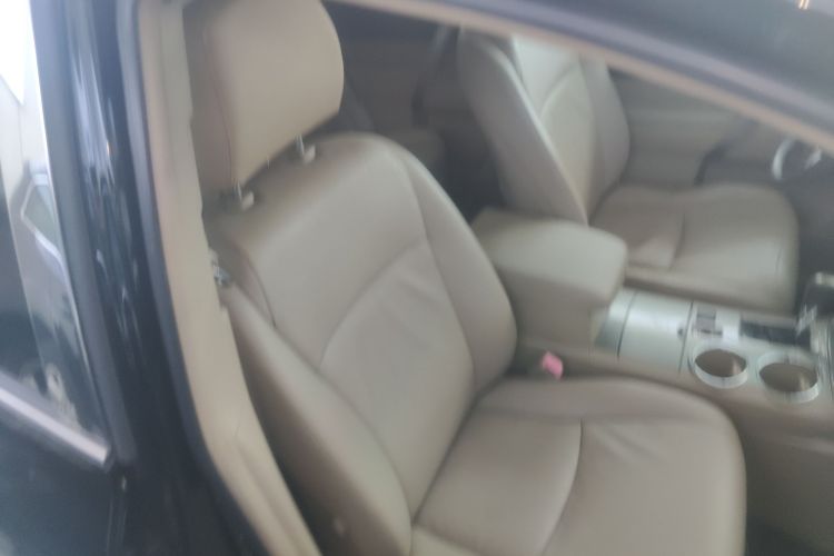 丰田 汉兰达 2012款 2.7L 两驱7座豪华版局部细节41