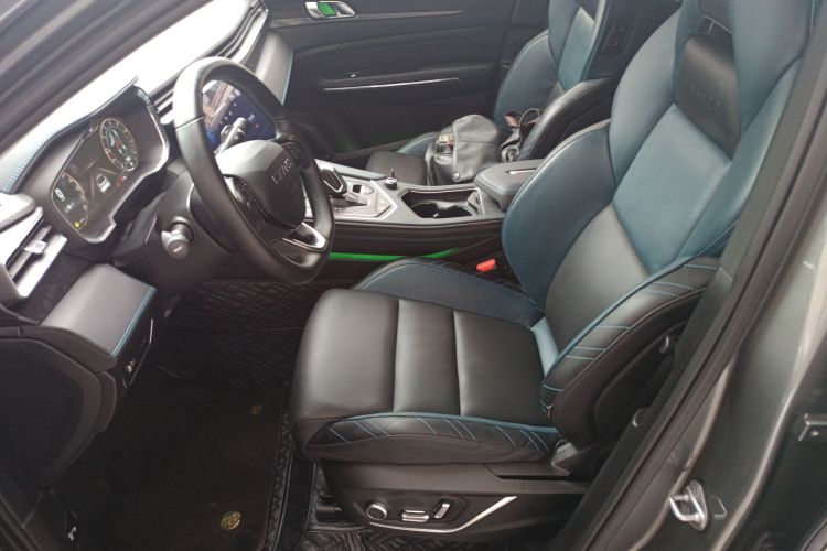 领克05 2022款 2.0TD 两驱耀Halo局部细节19