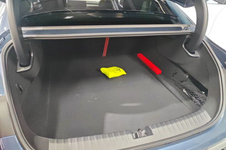 小米汽车 小米SU7 2024款 四驱超长续航高阶智驾Max版机舱底盘23