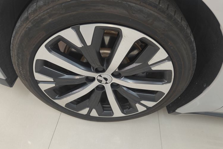 蔚来ET7 2022款 75kWh车身外观6007