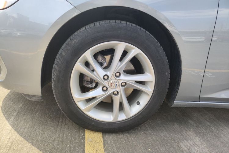 别克 君威 2024款 25T 超享版车身外观6007