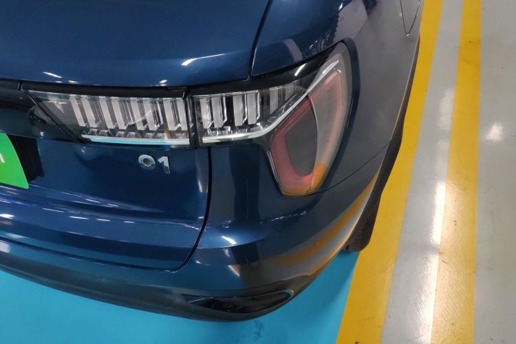 领克01 2019款 2.0T 两驱耀Pro版 国VI车身外观9