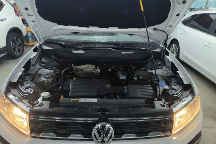 大众 途铠 2023款 1.5L 自动风尚版局部细节24