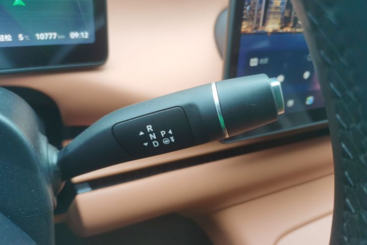 零跑汽车 零跑C10 2024款 210智享版中控内饰18