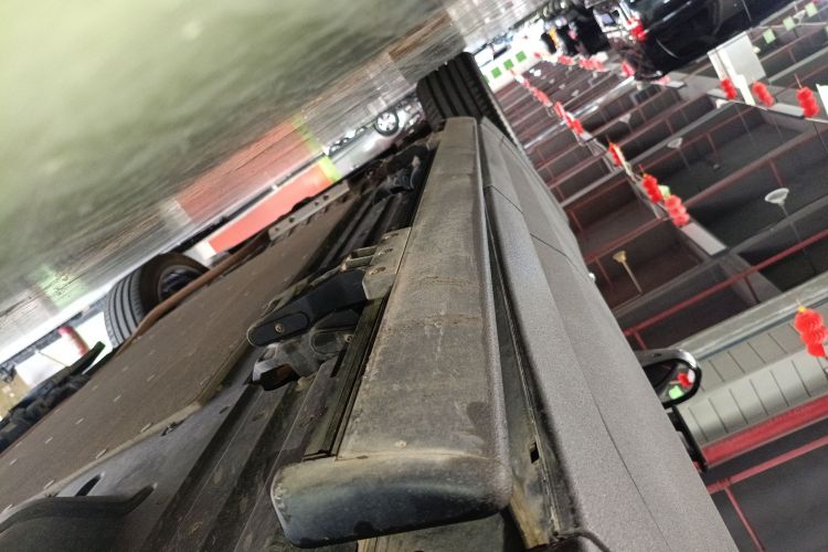 理想汽车 理想L9 2022款 Max局部细节9002