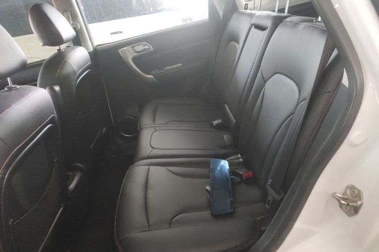 哈弗H6 2016款 升级版 1.5T 手动两驱精英型中控内饰21