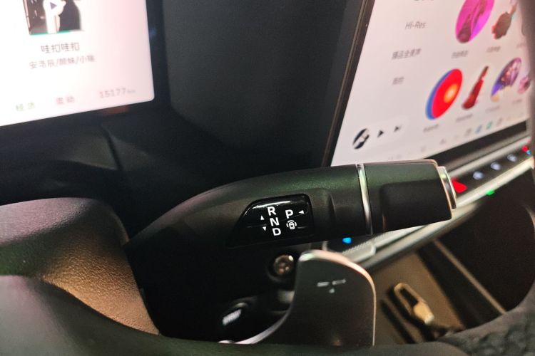 坦克300新能源 2025款 Hi4-T中控内饰18