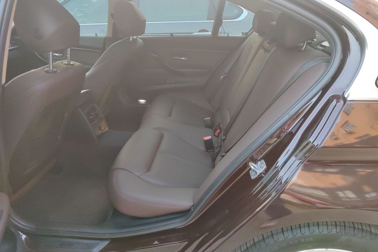 宝马3系 2018款 320Li 时尚型中控内饰7004