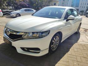 本田 思铂睿 2015款 2.0L 尊贵版