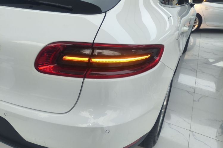 保时捷 2017款  Macan 2.0T车身外观9