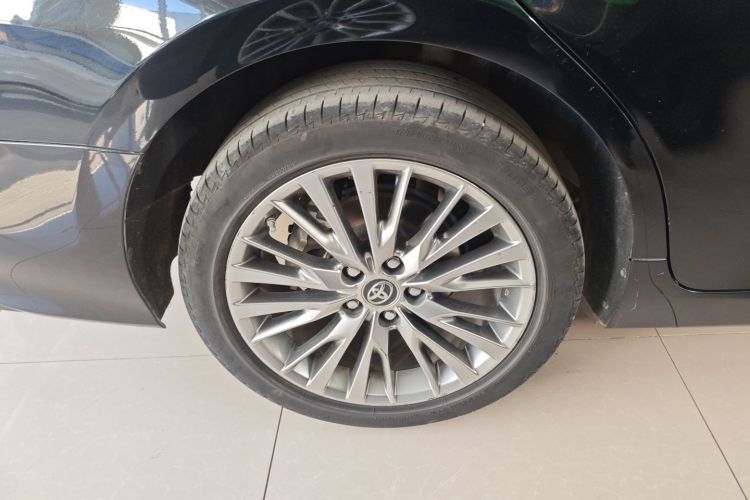 丰田 凯美瑞 2018款 双擎 2.5HG 豪华版车身外观6008