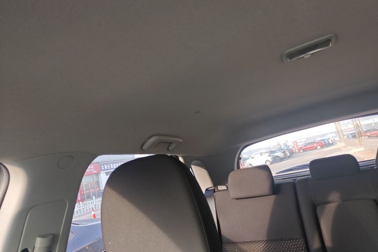 三菱 劲炫ASX 2013款 2.0L CVT两驱精英版中控内饰22