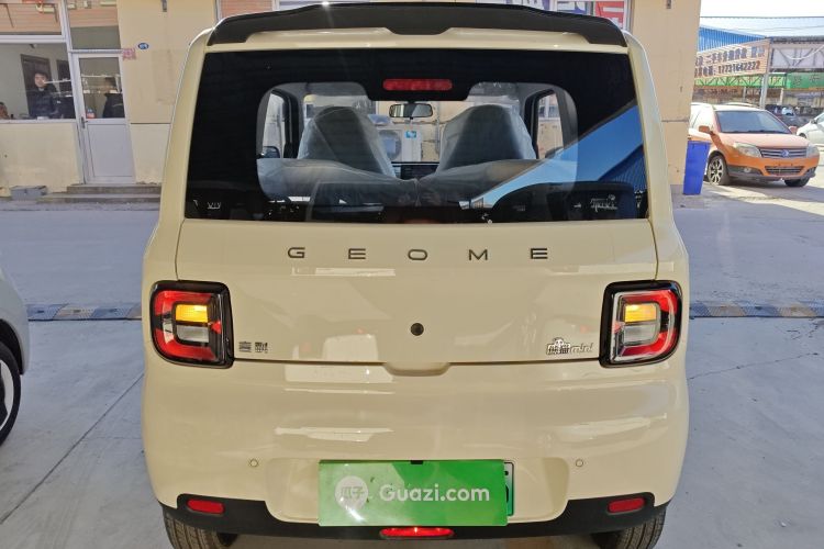 吉利银河 熊猫 2025款 210km 元气熊车身外观6