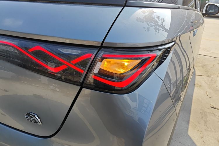 比亚迪 海豚 2021款 405km 自由版车身外观9