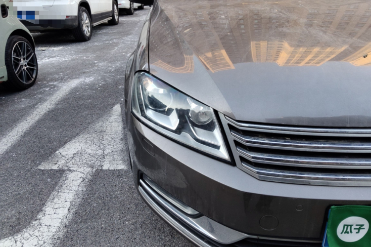 大众 迈腾 2015款 改款 2.0TSI 尊贵型车身外观8